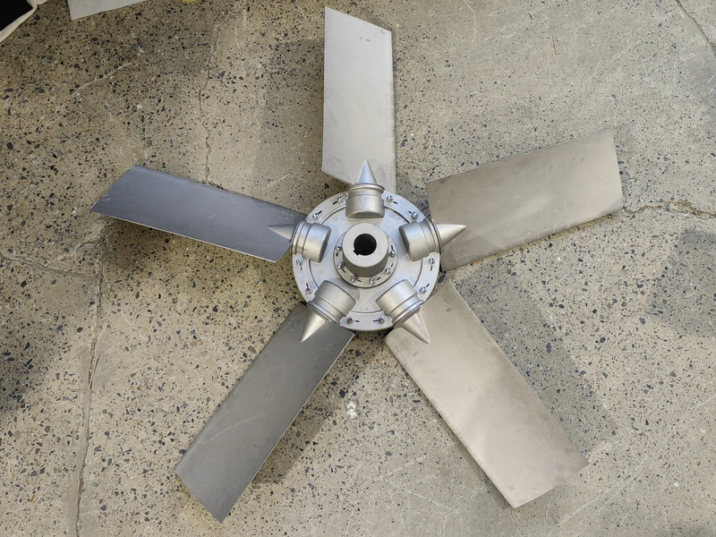 large size aluminum axial fan 6w