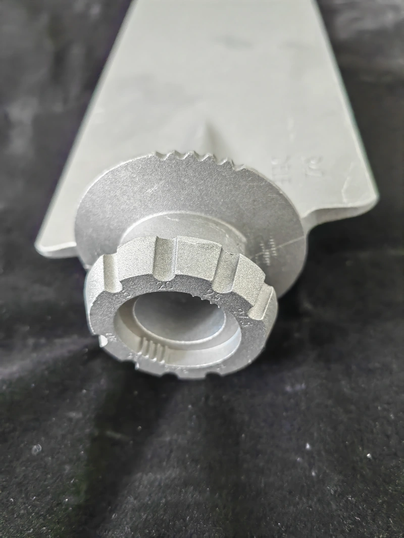 medium size alloy axial fan blade r4z